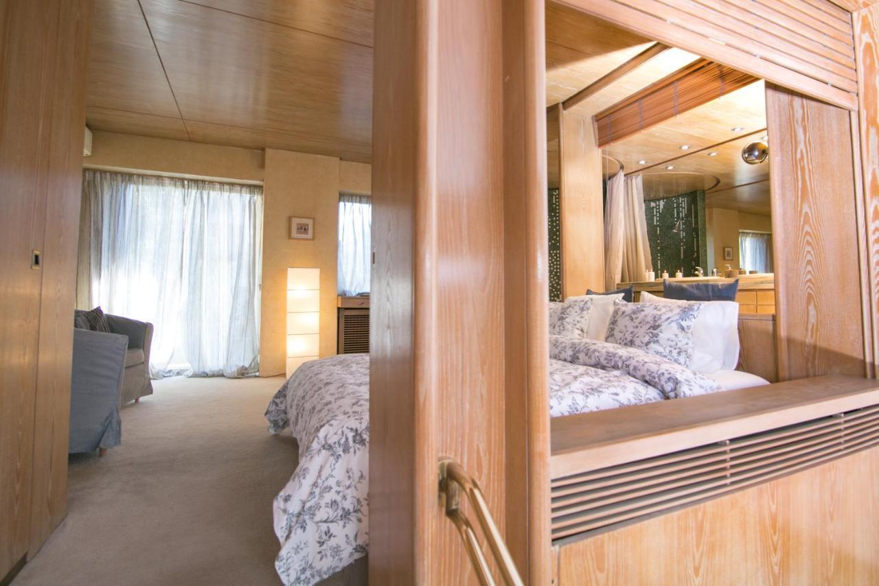 One-Of-A-Kind Athens Riviera Apartment 외부 사진