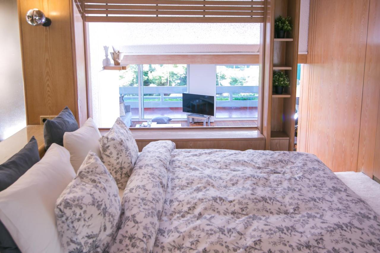 One-Of-A-Kind Athens Riviera Apartment 외부 사진